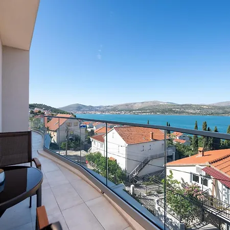 Apartamento Filipo Trogir